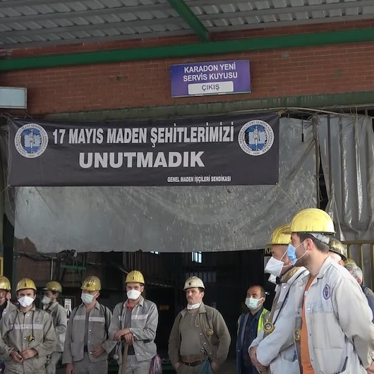 Zonguldakta 11 yıl önce yaşanan grizu patlamasında hayatını kaybeden madenciler dualarla anıldı