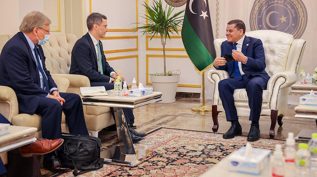 ABD'li diplomat, ülkesinin Libya işlerine herhangi bir silahlı müdahaleyi reddettiğini söyledi.