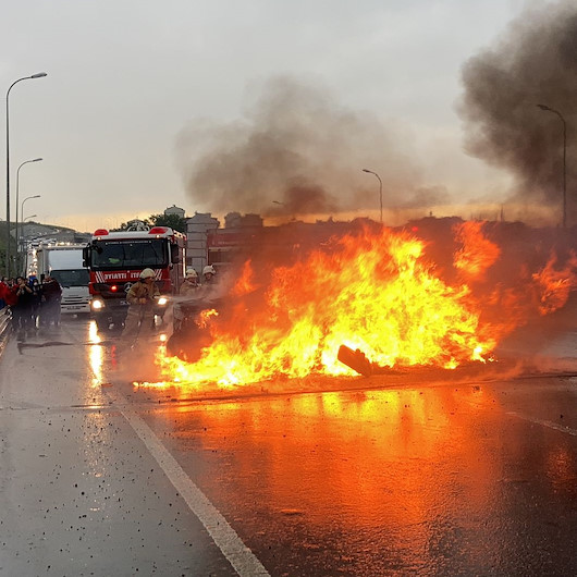Arnavutköy’de feci kaza, alevlerin arasından kurtuldu