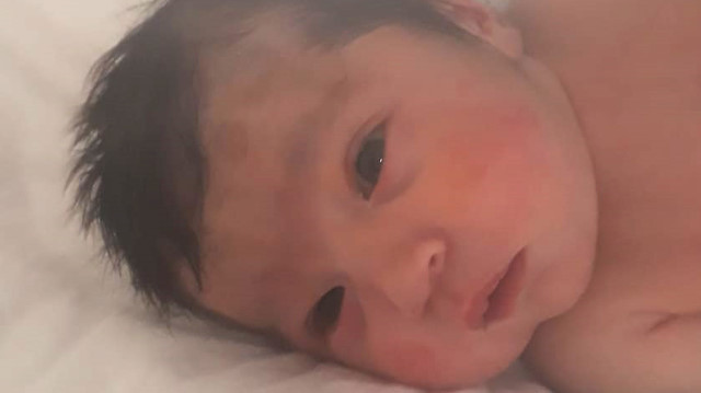 Kız bebeğin ismi belirlenmediği için hastane personeli tarafından 'Cesur bebek' adı verildi