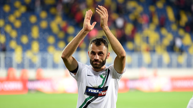 Denizlispor formasıyla çıktığı 57 maçta 3 gol atarken 1 de asist yaptı.