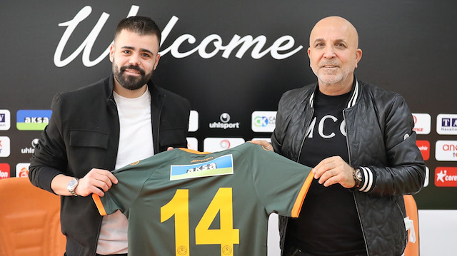 Hasan Hüseyin Acar devre arasında Alanyaspor'a transfer olmuştu.