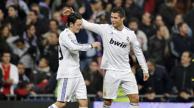 Ronaldo ile Messi Real Madrid'de birlikte forma giymişti. 
