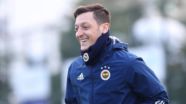 Mesut Özil, geride bıraktığımız sezonun devre arasında Arsenal'dan bedelsiz olarak transfer edilmişti.