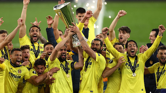 Villarreal, UEFA Avrupa Ligi'nde ilk defa zafer elde etti.