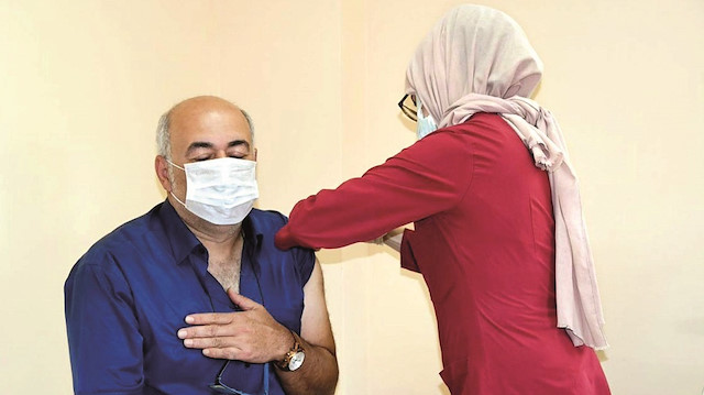 Sağlık Bakanı Fahrettin Koca, aşı programına yeni bir grubun daha eklendiğini duyurdu.