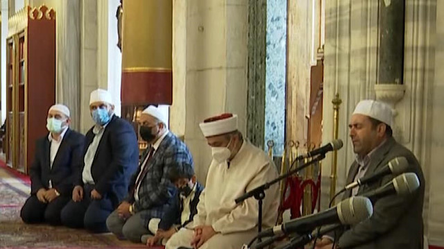 İstanbul'un fethinin 568. yılı kapsamında Fatih Camii'nde mevlit programı düzenlendi