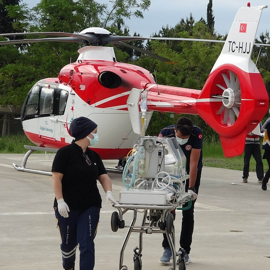 Samsunda ambulans helikopter dört günlük bebek için havalandı