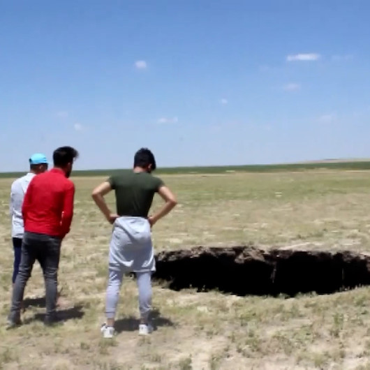 Konyada korkutan obruk: 3 metre çapında 65 metre derinliğinde