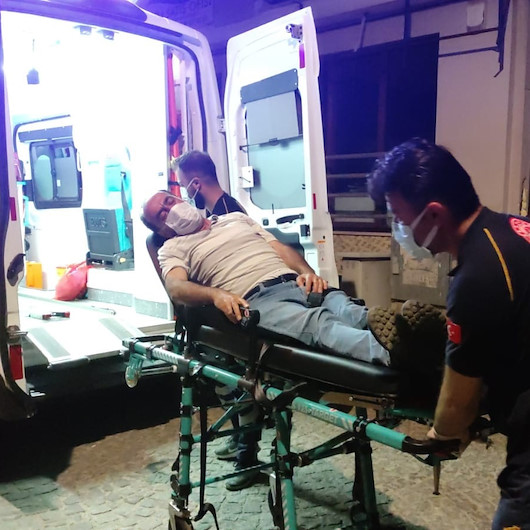 Denizlide kumar masasında polise yakalanan tansiyon hastası fenalaştı