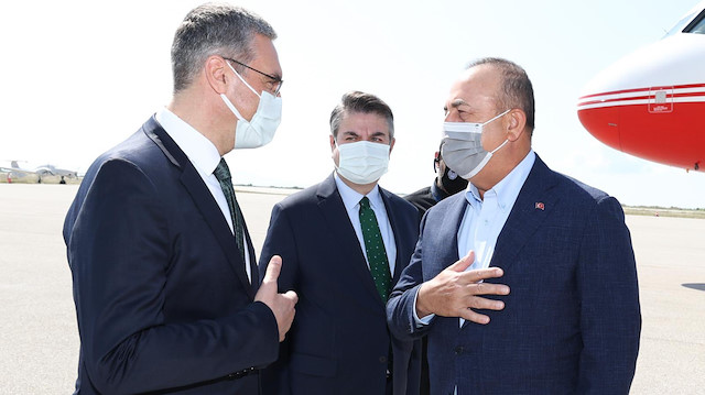 Bakan Çavuşoğlu Yunanistan'da