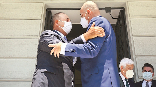 Dışişleri Bakanı Mevlüt Çavuşoğlu ve Yunan mevkidaşı Nikos Dendias ortak basın toplantısı düzenledi.