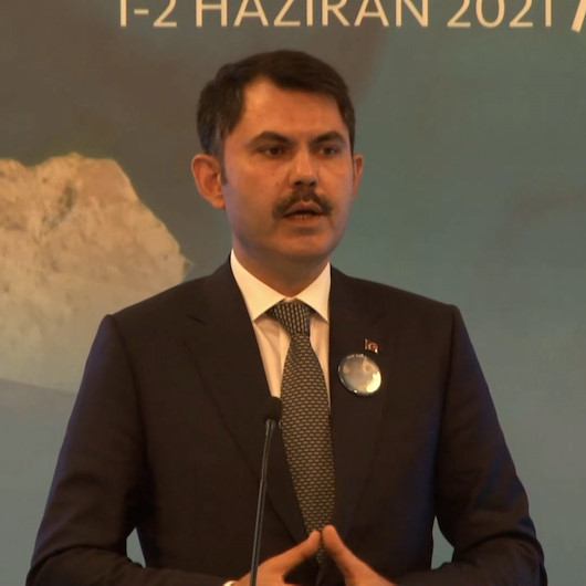 Bakan Kurumdan deniz salyası çıkışı: Yerel yönetimlerimizin vazifesi çevre yatırımlarını durdurmak değildir