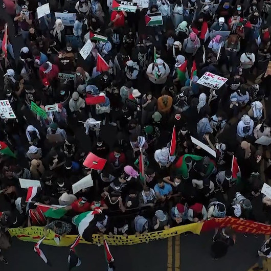 New Yorkta toplanan protestocular Filistine destek gösterisi düzenledi