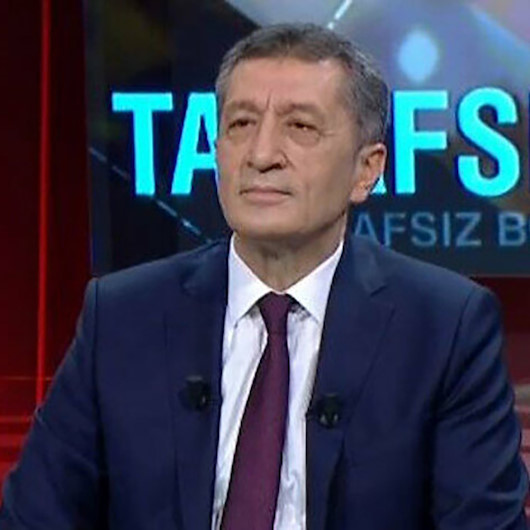 Bakan Selçuktan Okullar neden iki gün açık? sorusuna yanıt