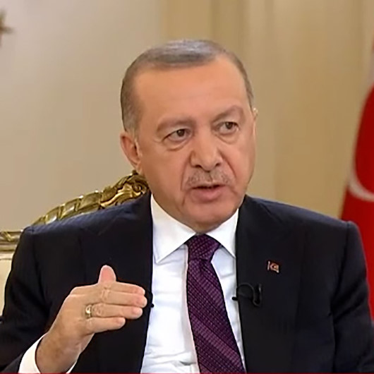 Cumhurbaşkanı Erdoğan: Faizi ve faiz yükünü düşürmemiz lazım
