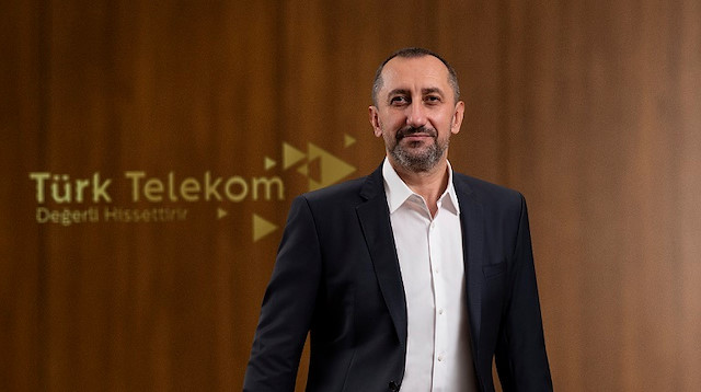 Türk Telekom Üst Yöneticisi Ümit Önal