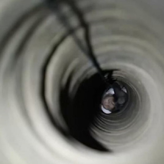 Çin’de kuyuya düşen 2 yaşındaki çocuk 10 saat sonra kurtarıldı