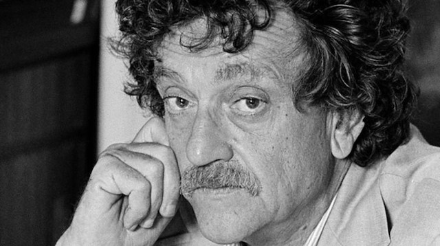 Bay Vonnegut! Kahkaha bir tepki değil, bir katkıdır!