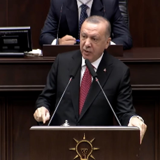 Bu ülkeyi her tarafından basiretsizlik akan bir zihniyetin eline bırakamayız