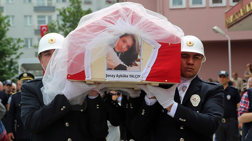 Aybüke Yalçın öğretmenin şehadetinin üzerinden 4 yıl geçti ...
