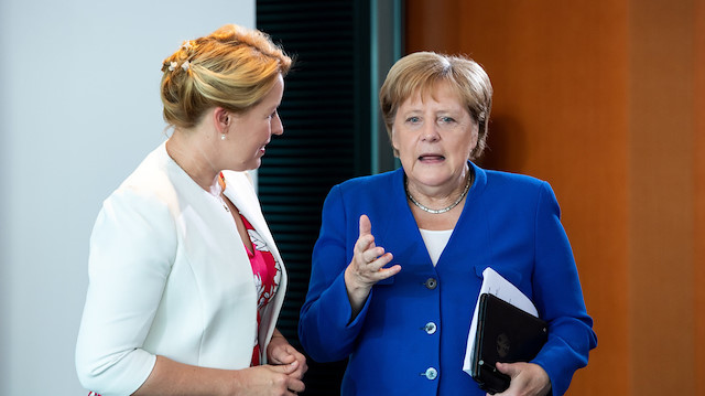 Franziska Giffey - Angela Merkel