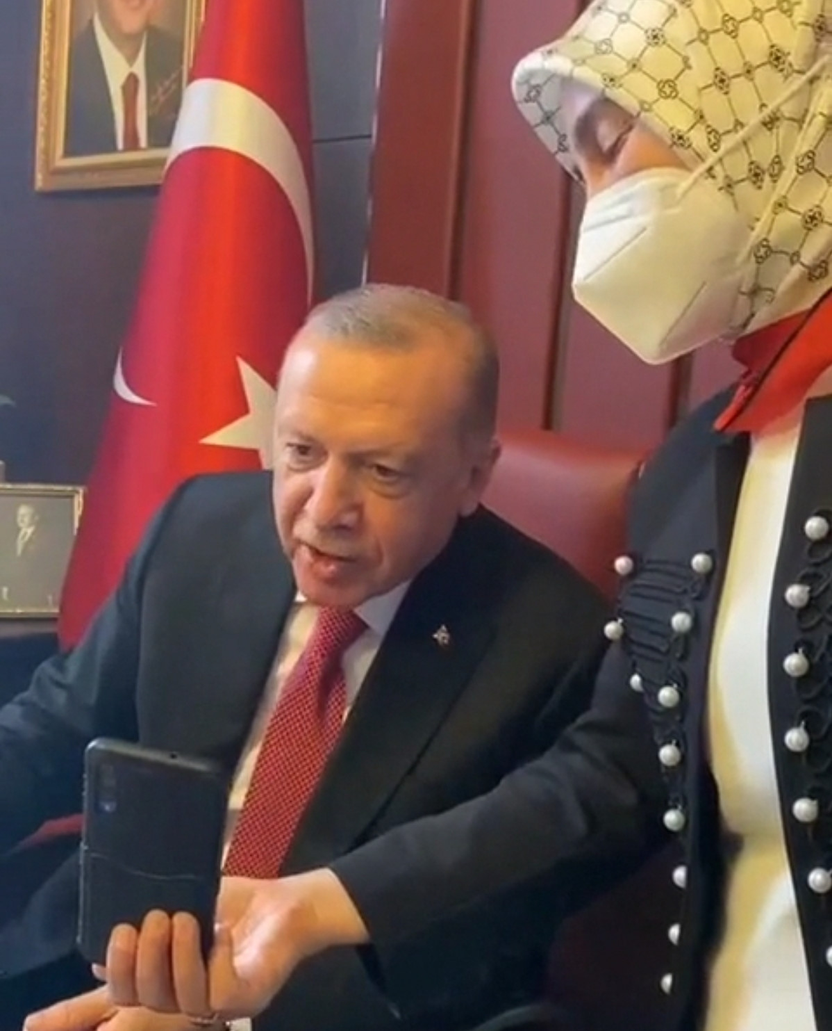 Erdoğan, ilk Bursa ziyaretinde Emir Gürtürk'le buluşacağı sözünü de verdi.