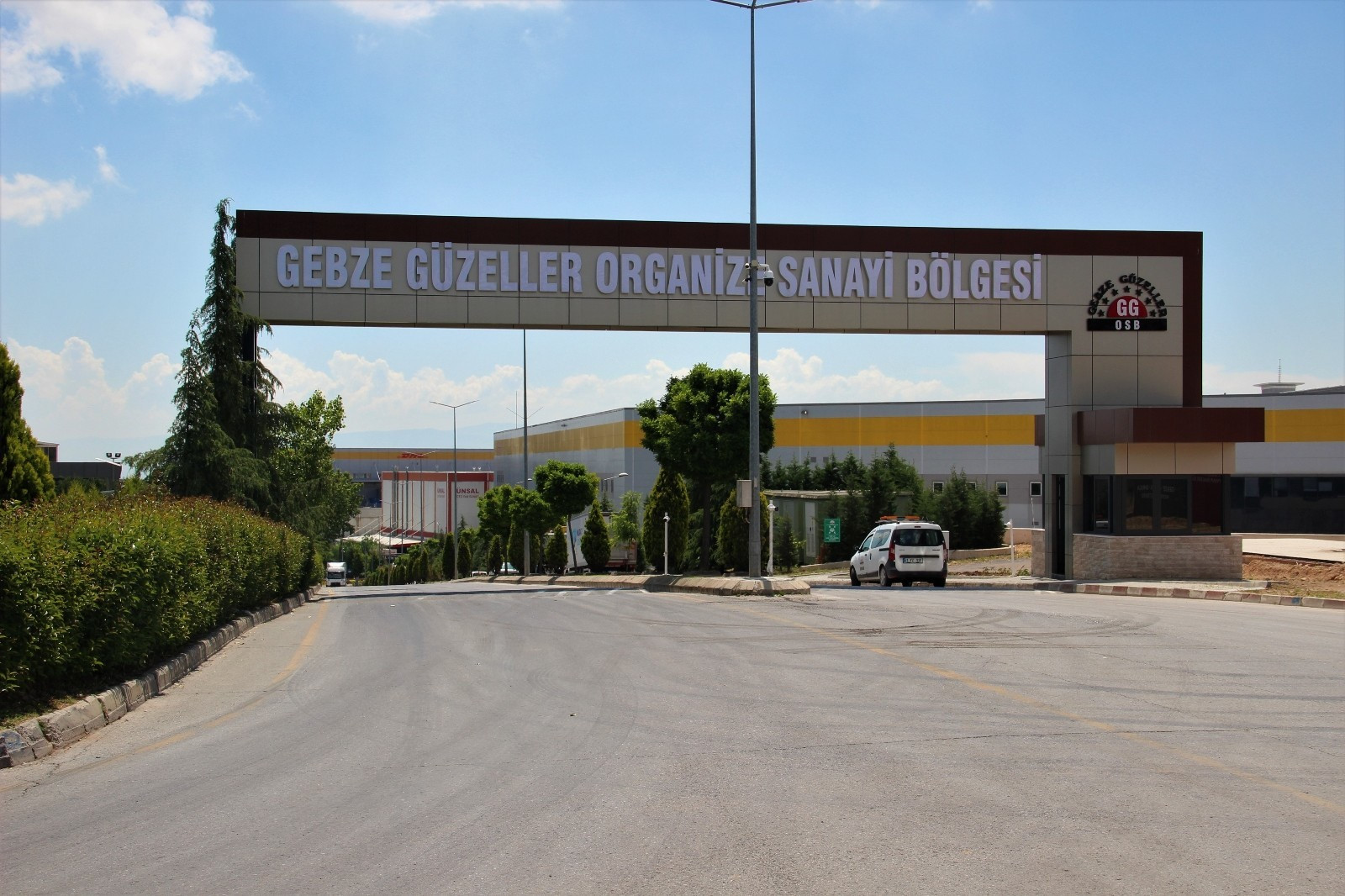 Kocaeli ve İstanbul’daki Organize Sanayi Bölgelerinde yatırım yapmak isteyen sanayiciler yer temininde problem yaşıyor.