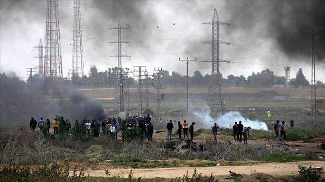 جيش الاحتلال الإسرائيلي يُصيب فلسطينيا بالرصاص جنوبي غزة