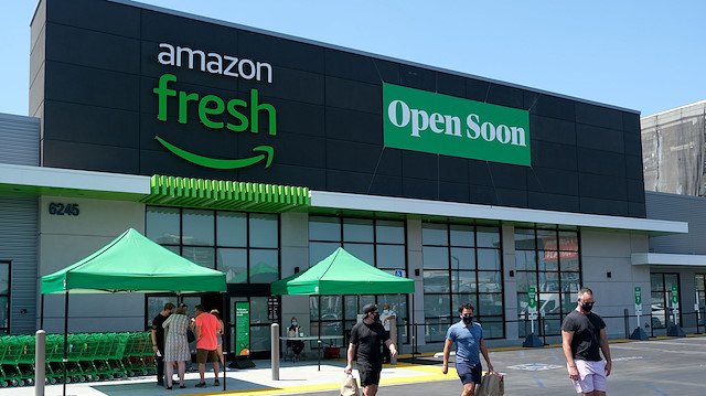 Amazon, alışverişte yeni dönemi başlatıyor: Mağazalarda kasalar olmayacak