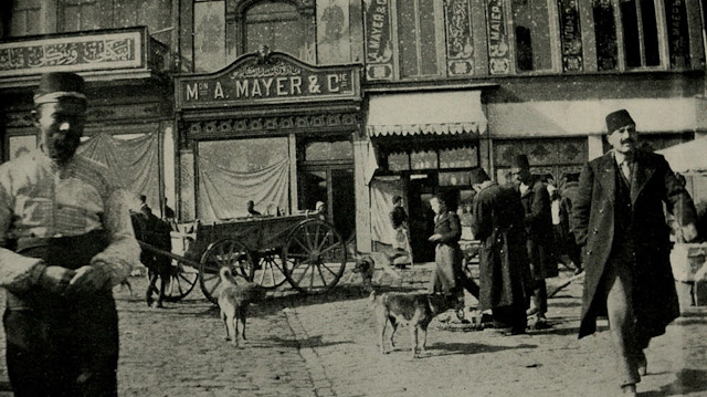 Roman ve mekânsal hafıza ilişkisi bağlamında Eminönü