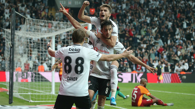 Umut Nayir'in Galatasaray maçında attığı gol sonrası yaşadığı sevinç