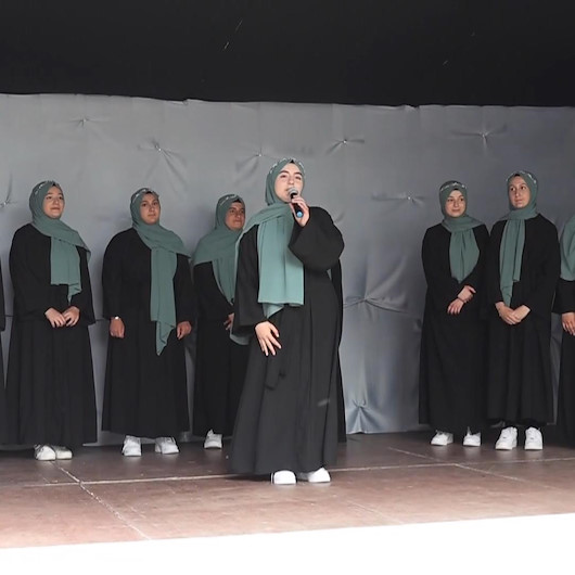 Belçikada bulunan Avrupanın ilk imam hatip lisesi 6. dönem mezunlarını verdi