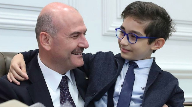 Bakan Süleyman Soylu ve şehit oğlu Talha Gül
