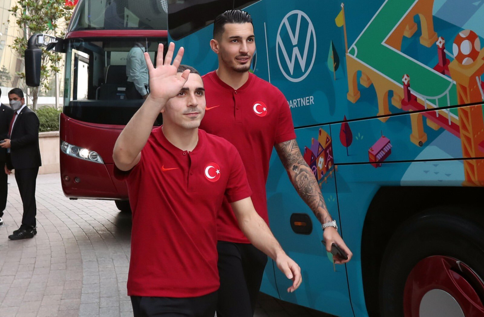 Abdülkadir Ömür milli takımda EURO 2020'de forma şansı bulamadı.
