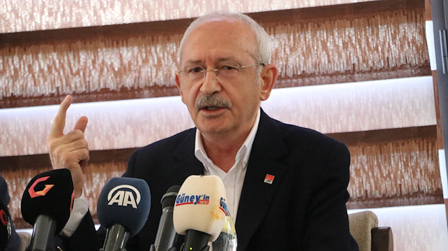 Kemal Kılıçdaroğlu, Gaziantep’te yerel ve ulusal basın temsilcileriyle kahvaltıda buluştu.