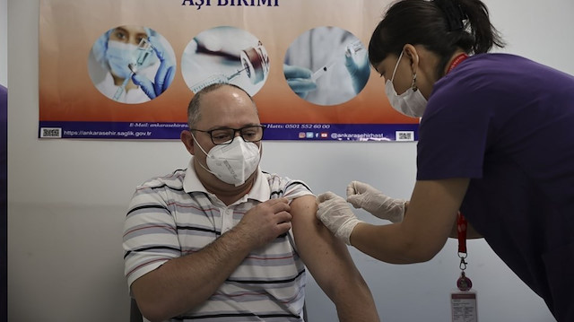 Son bir haftada 7,7 milyon dozdan fazla koronavirüs aşısı yapıldı