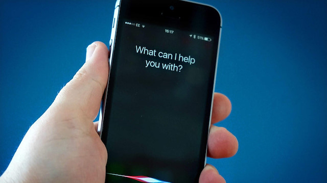 ​Apple'ın Siri özelliği çocukları sapkın LGBT içeriklerine yönlendiriyor.