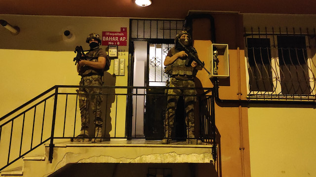 İstanbul merkezli terör örgütü DEAŞ'a yönelik operasyonda 32 kişi gözaltına alındı.