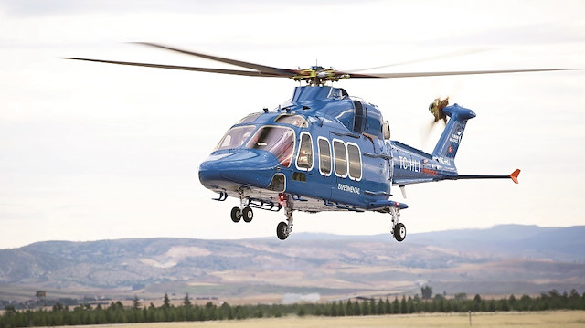 Gökbey hız, performans, geniş iç hacim ve farklı konfigürasyonları olması anlamında mevcut helikopterlere kıyasla üstünlükler taşıyor.