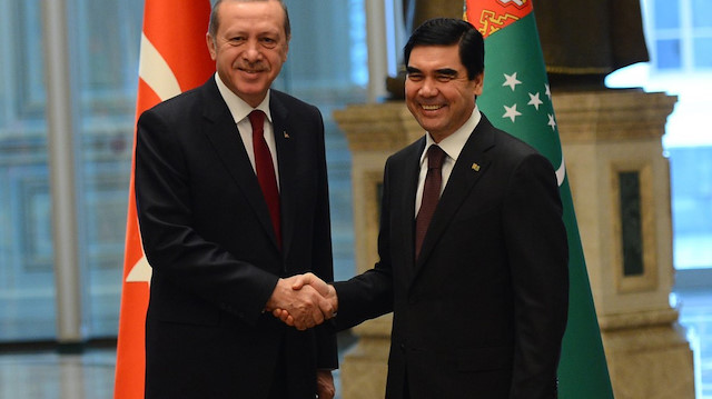 Cumhurbaşkanı Erdoğan, Türkmenistan cumhurbaşkanı ile görüşme gerçekleştirdi. 