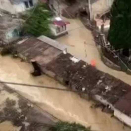 Kırım Yarımadasını yine sel vurdu