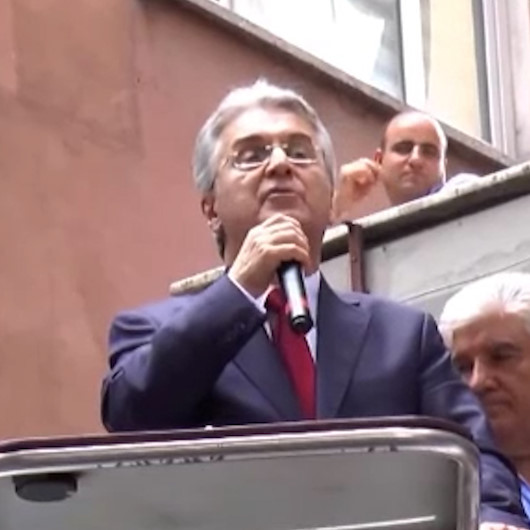 CHPli Bülent Kuşoğlu partisinin Cumhurbaşkanı adayını açıkladı