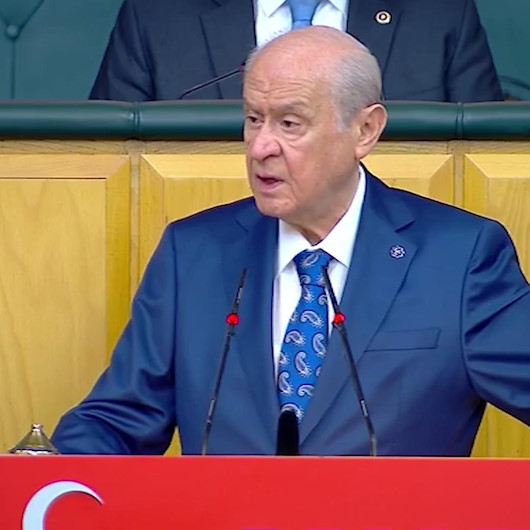 Devlet Bahçeli: Görevini vatan millet sevgisiyle gece gündüz yerine getiren Soylunun yanındayız