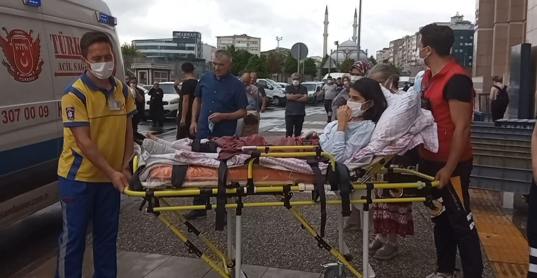 Sabiha Mutlu duruşma sonrası adliye önünde açıklamada bulundu.