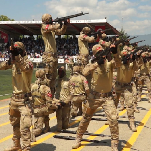 Jandarma komandolar terörle mücadele için hazır