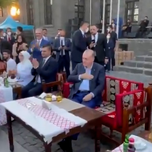 Cumhurbaşkanı Erdoğan Diyarbakırda gençlerle bir araya geldi