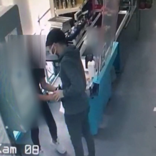 Nevşehirde havalı tabanca ile market soygununu kasiyer kız önledi