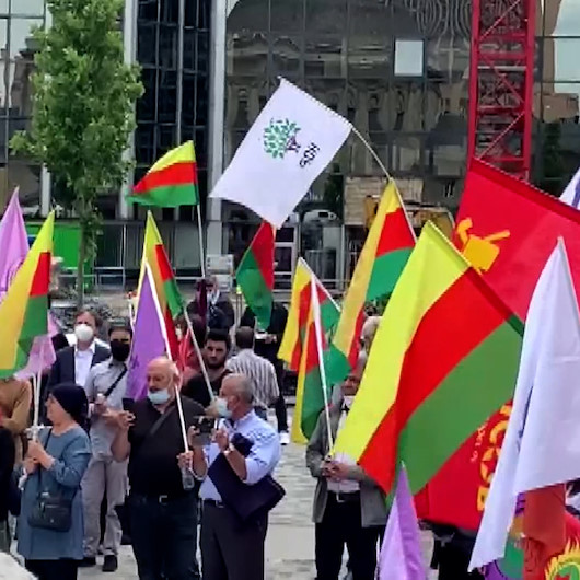 Almanyada PKK destekçileri Alman polisini protesto etti