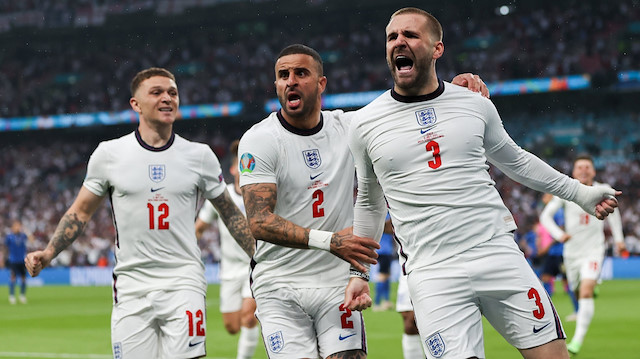 İngiliz futbolcuların gol sevinci